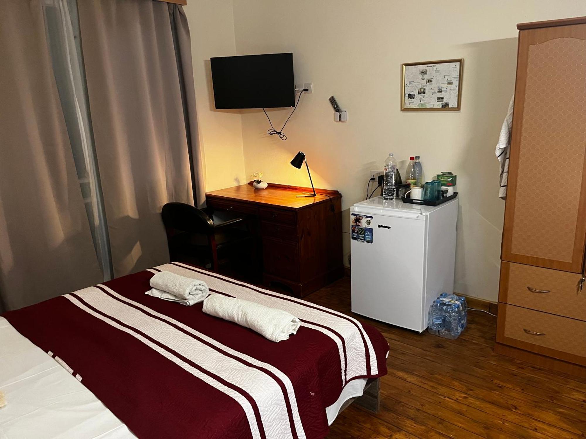 Xanthis Hostel Nicosia City Centre Екстериор снимка