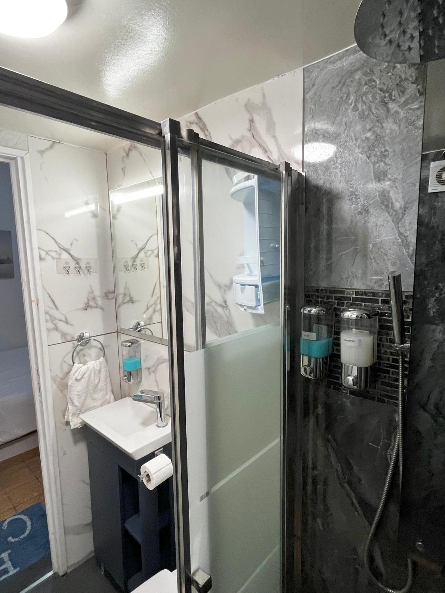 Xanthis Hostel Nicosia City Centre Екстериор снимка