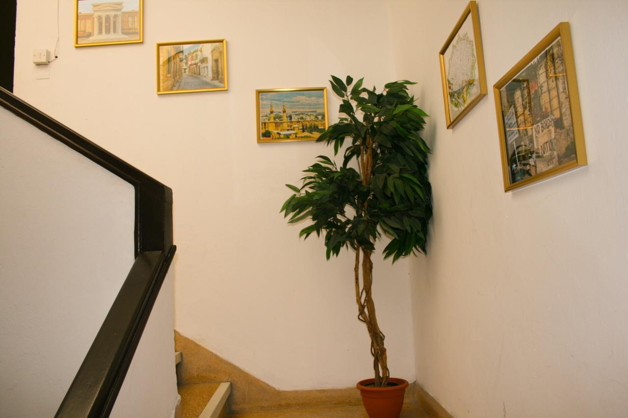 Xanthis Hostel Nicosia City Centre Екстериор снимка